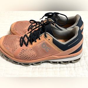 ON Cloud Cloudsurfer Women’s 8